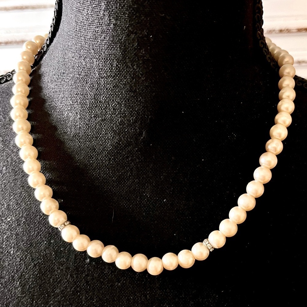 Vtg 1960s Faux Pearl Necklace Rhinestone Spacer Prom Bridal Costume Coquette 20"